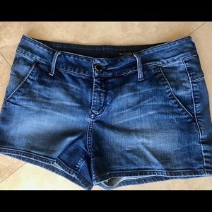 Black Orchid Los Angeles denim shorts